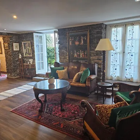 Casa Videiras Bed & Breakfast Seixal (Madeira)