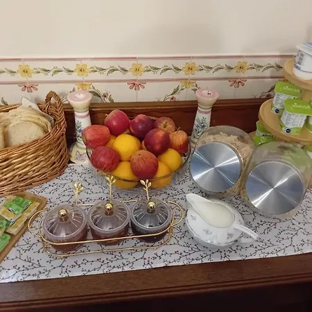 Casa Videiras Bed & Breakfast