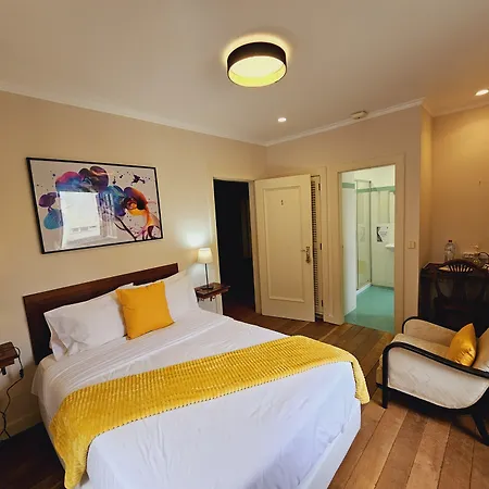 Alojamento de Acomodação e Pequeno-almoço Casa Videiras 4*