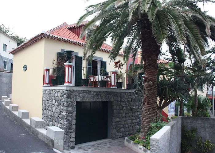 Casa Das Videiras Bed & Breakfast Seixal (Madeira)