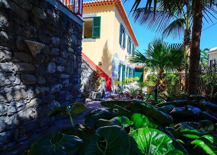 Bed & Breakfast Casa Das Videiras 4*