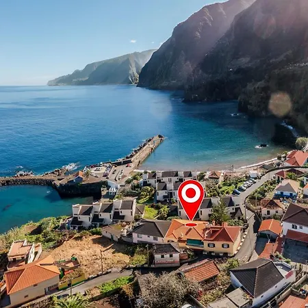 Casa Das Videiras Bed & Breakfast
