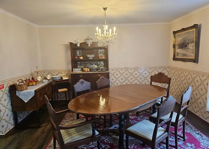 Casa Videiras Bed & Breakfast