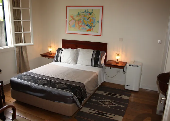 Casa Das Videiras Bed & Breakfast 4*