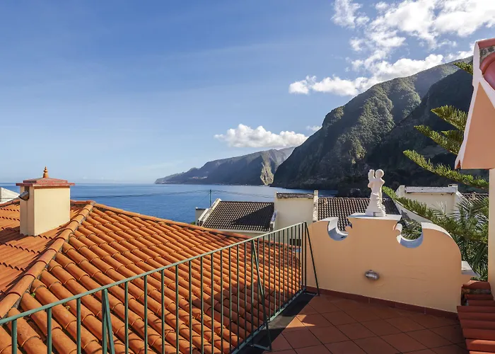 Casa Videiras 4* Seixal (Madeira)